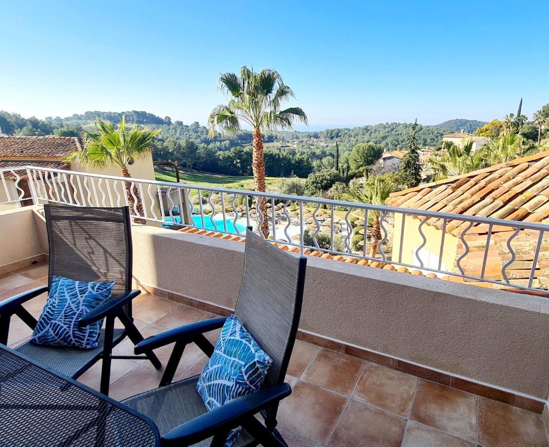 Hameau Des Amandiers Vue Mer - Piscine, Golf Et Tennis Prive Saint-Cyr-sur-Mer Dış mekan fotoğraf